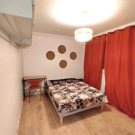 L'escapade : Logement T5 Renove Proche Tram Διαμέρισμα