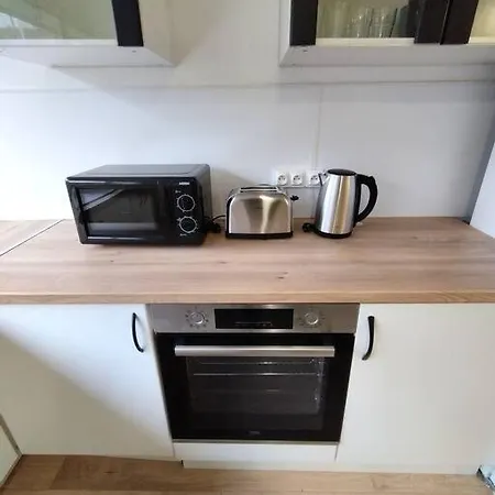 L'escapade : Logement T5 Renove Proche Tram Appartement